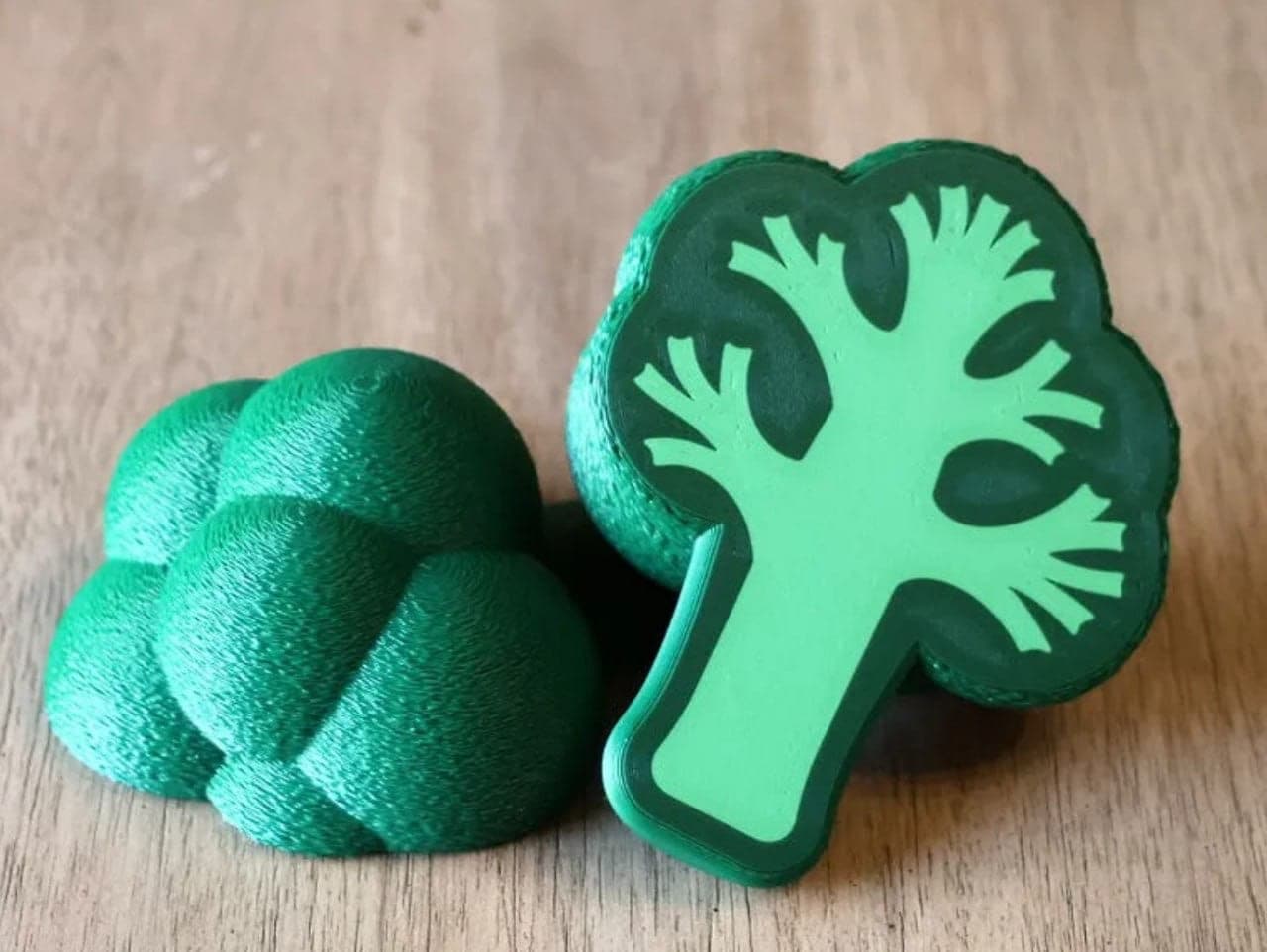 Play Food — Fruit & Vegetables — Broccoli